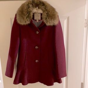 Stunning Kate Spade pea coat with a removable faux fur collar. small/burgundy